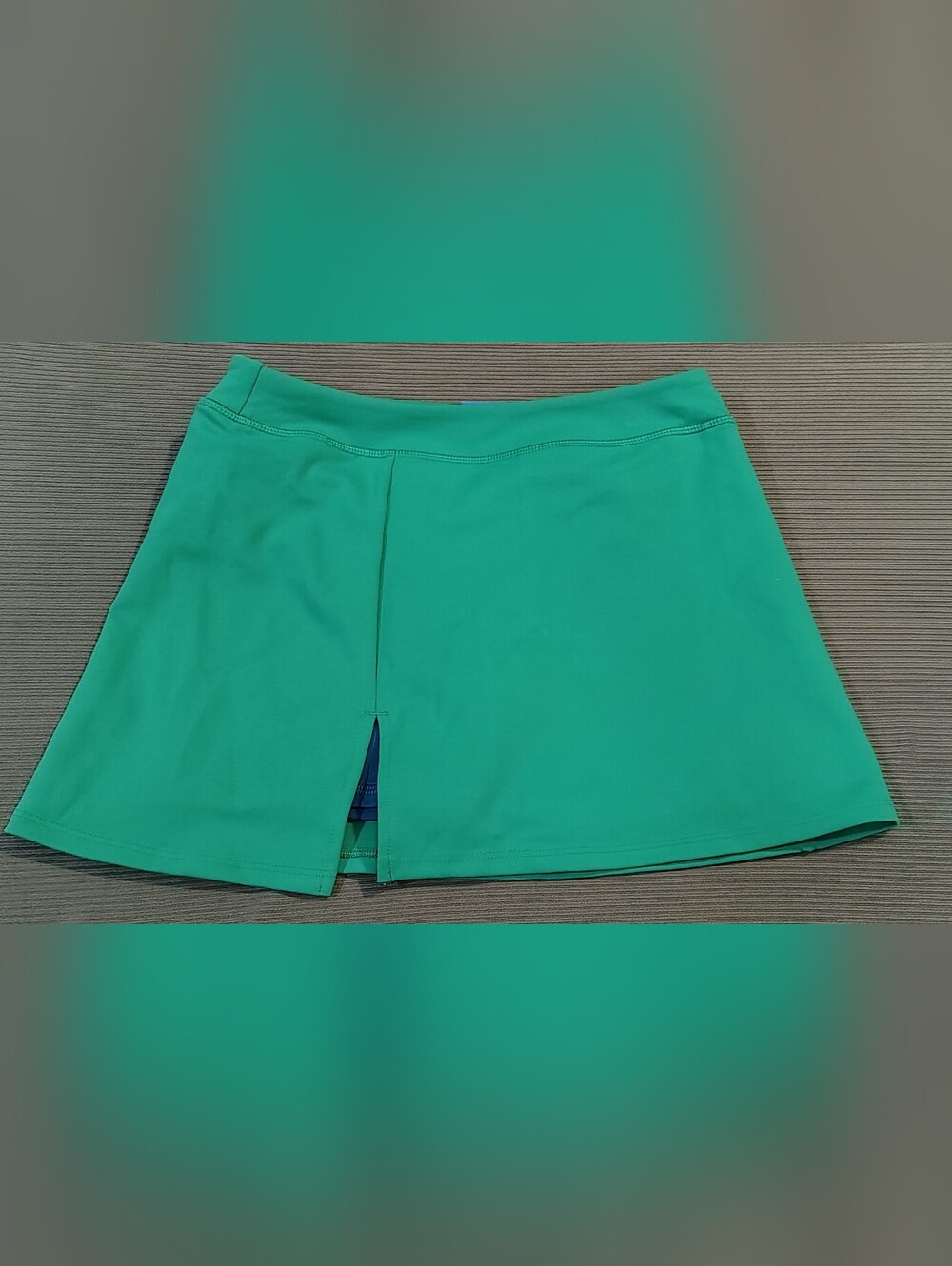 NWT DSG Medium Green Momentum Mid-Rise Skort